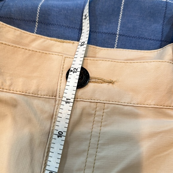 Columbia Men’s Battle Ridge II shorts fossil size 42 - Picture 8 of 9